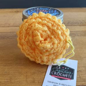 capitaine crochète tampon à récurer doré