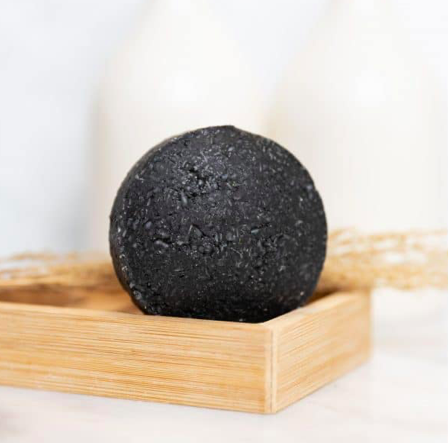 savonnerie poussière d'étoile shampoing charbon