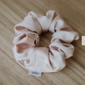 CHOUCHOU EN SATIN - ROSE PÂLE soha et co