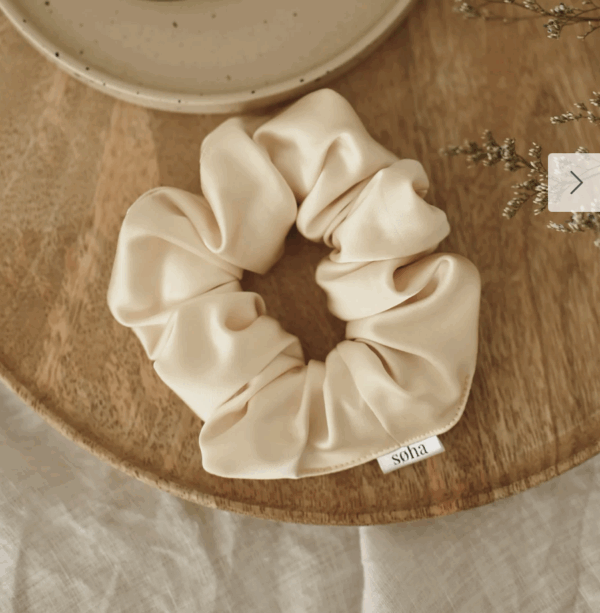 CHOUCHOU EN SATIN - VANILLE - Soha & Co.