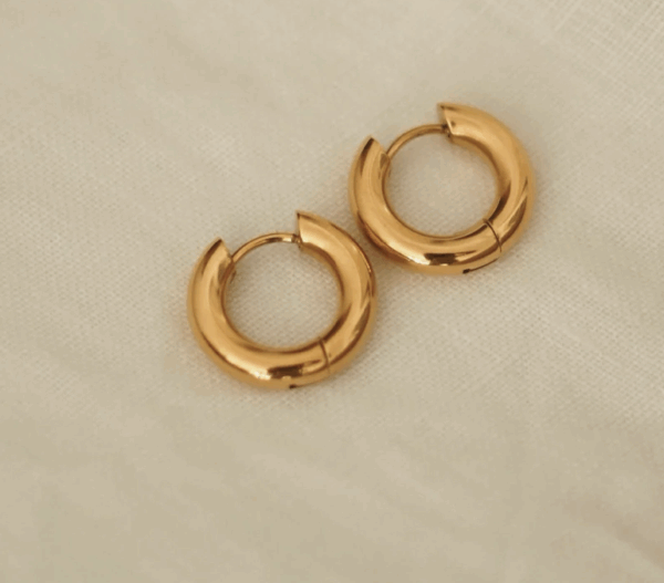 BOUCLES D'OREILLES BOLD HOOPS or 18 MM soha & co